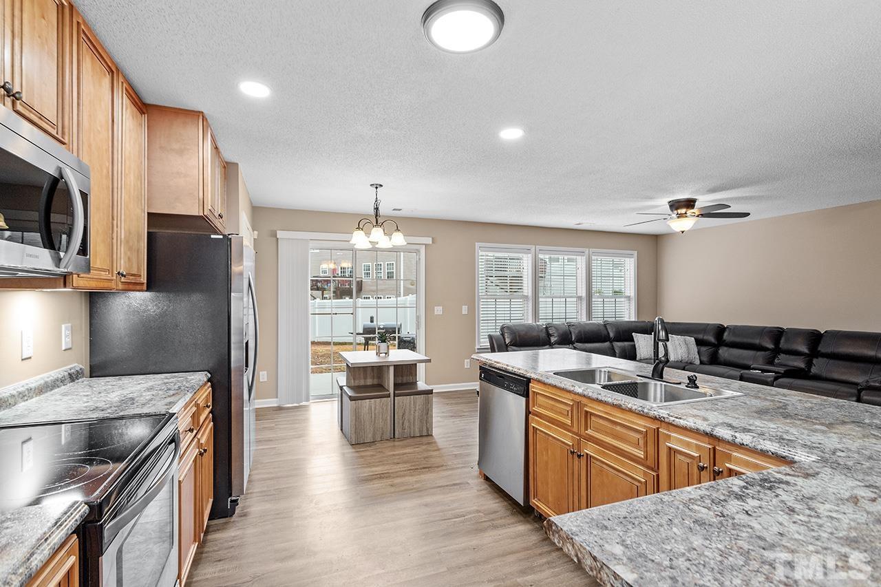 3515 Marshlane Way Raleigh, NC 27610 - Photo 7 of 30 Gallery Image 7