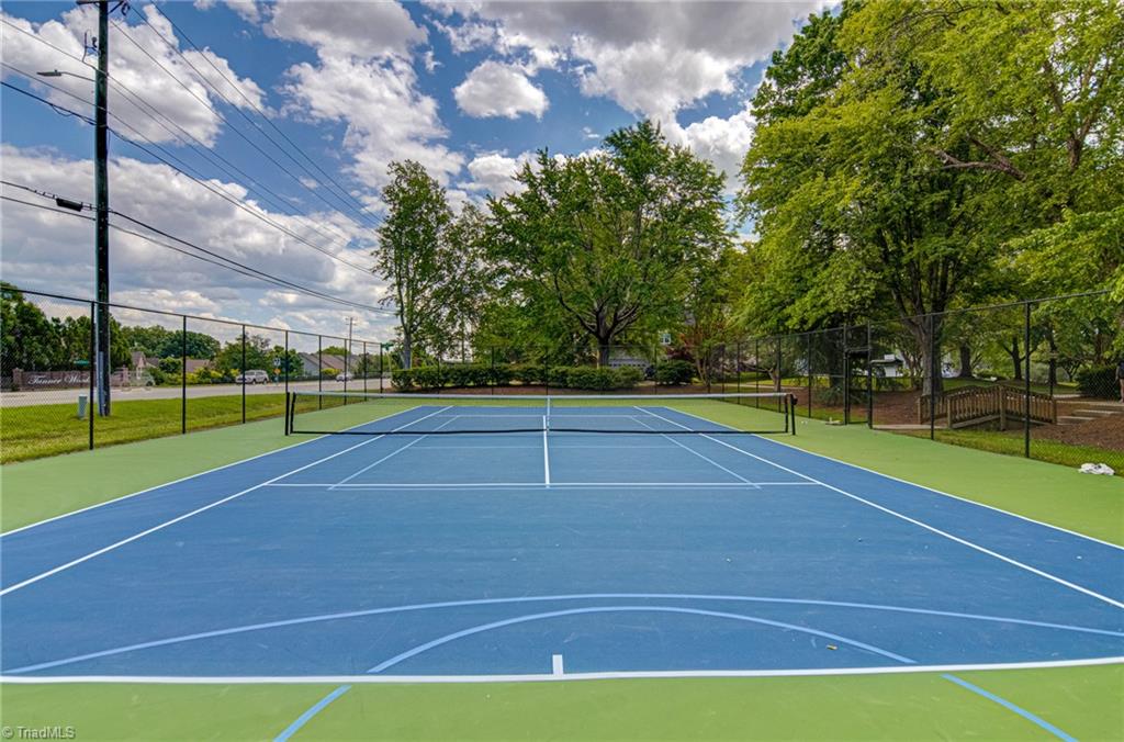 3608 Chance Road Greensboro, NC 27410 - Photo 7 of 8