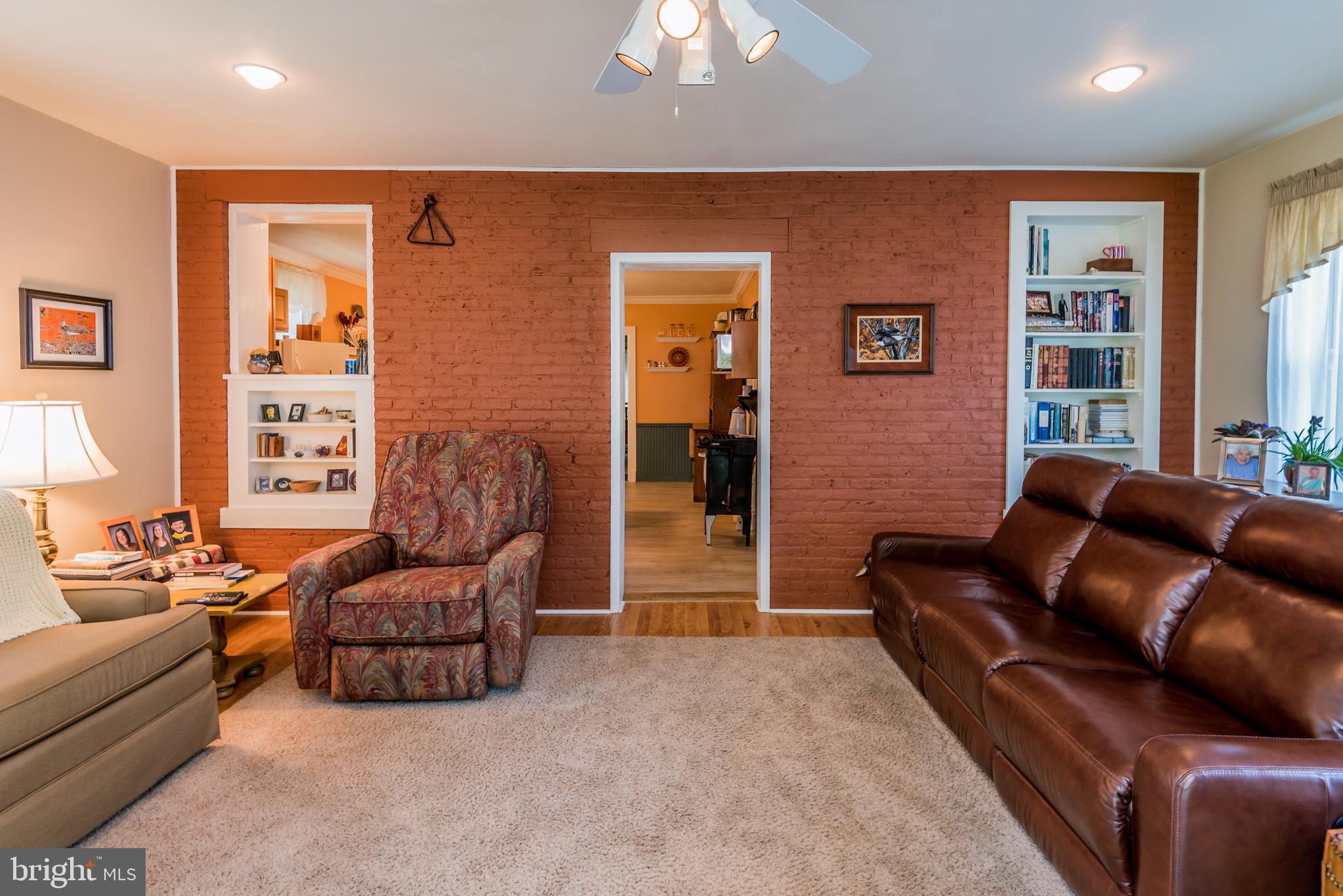 413 Front Street Boiling Springs, PA 17007 - Photo 16 of 32 Gallery Image 16