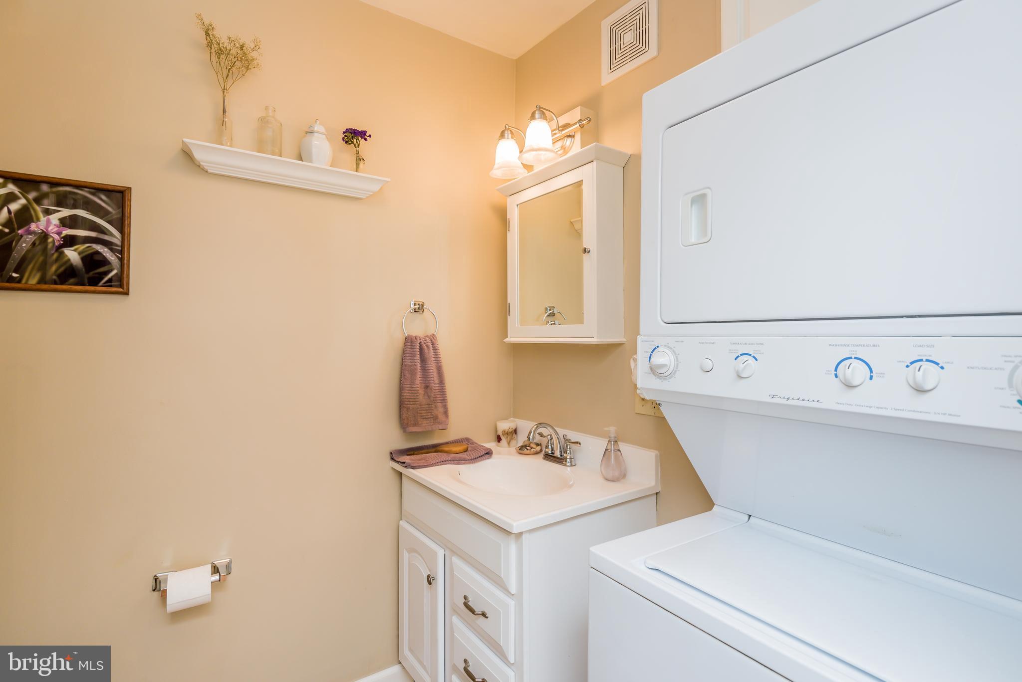 413 Front Street Boiling Springs, PA 17007 - Photo 20 of 32 Gallery Image 20