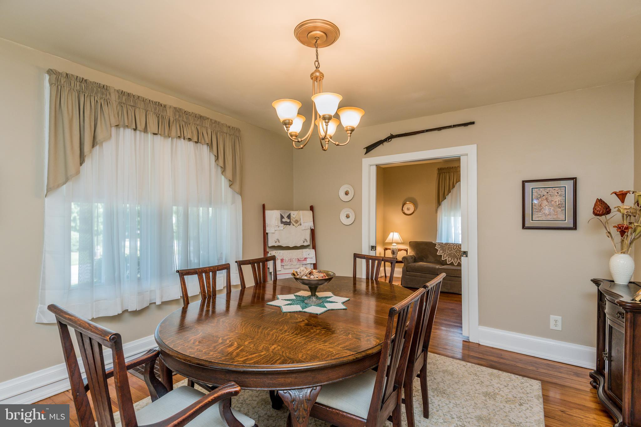 413 Front Street Boiling Springs, PA 17007 - Photo 10 of 32 Gallery Image 10