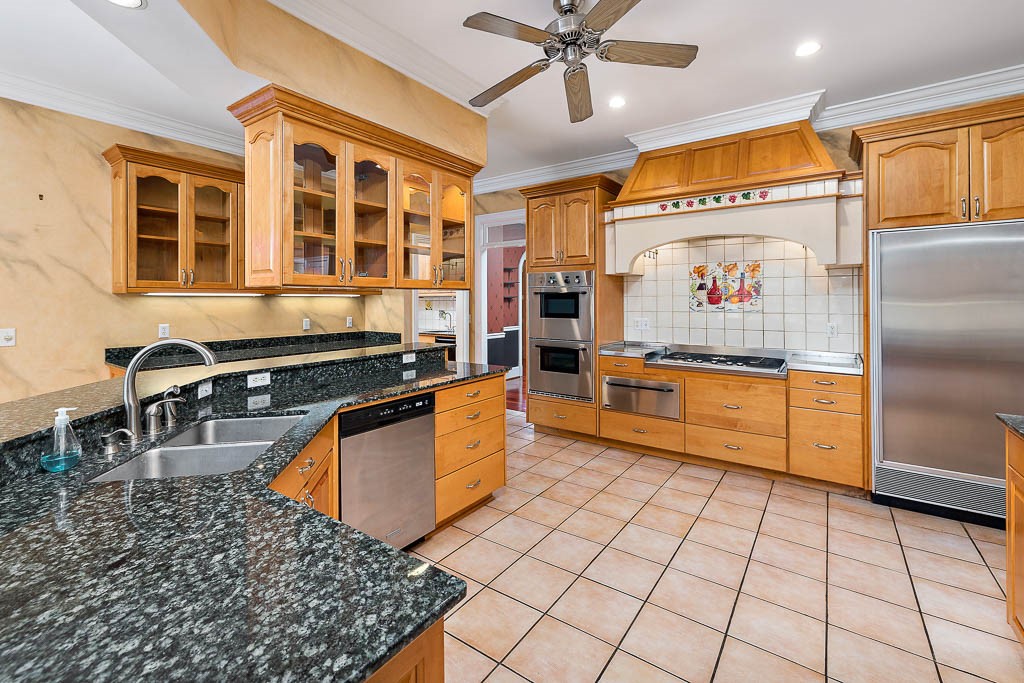 102 Dudley Lane St. Simons Island, GA 31522 - Photo 18 of 54