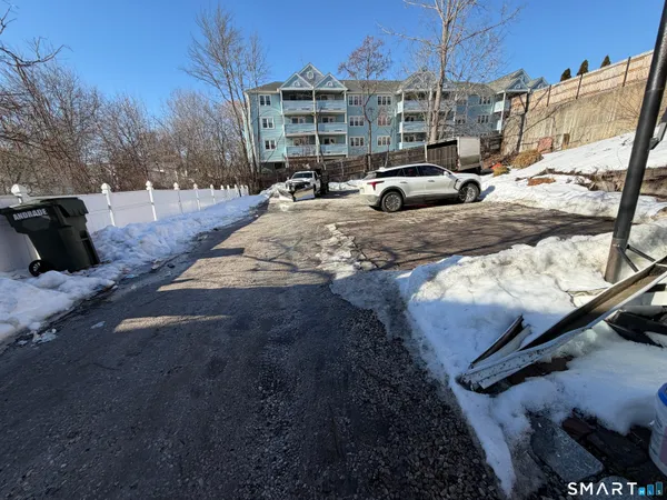 $685,000 | 13 West Wooster Street, Danbury, CT 06810