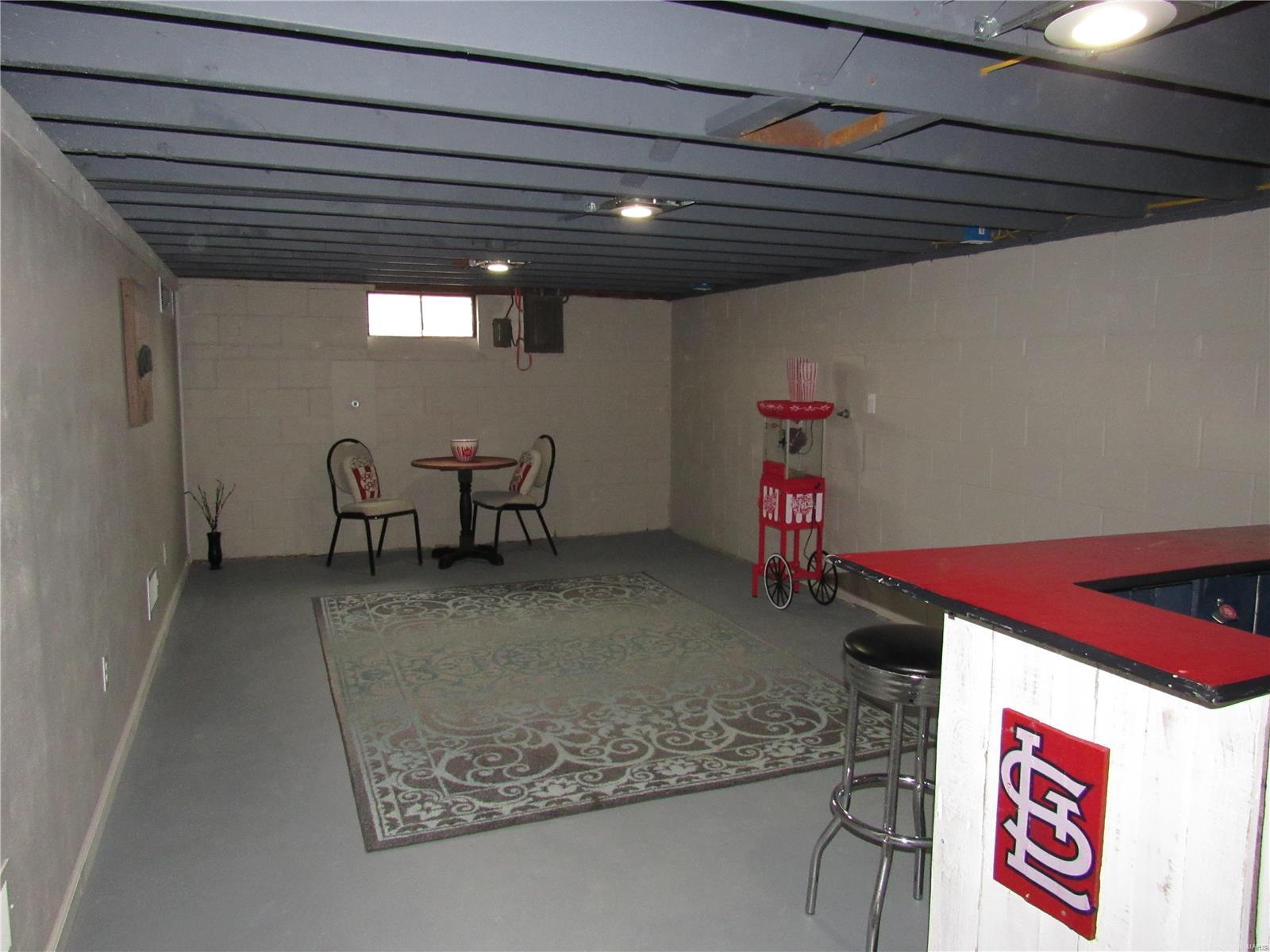 108 Walnut Street Brighton, IL 62012 - Photo 17 of 21 Gallery Image 17