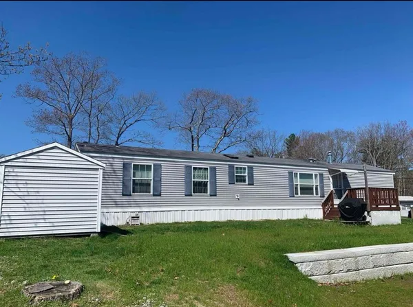 $141,000 | 107 Sherwood Glenn, Somersworth, NH 03878