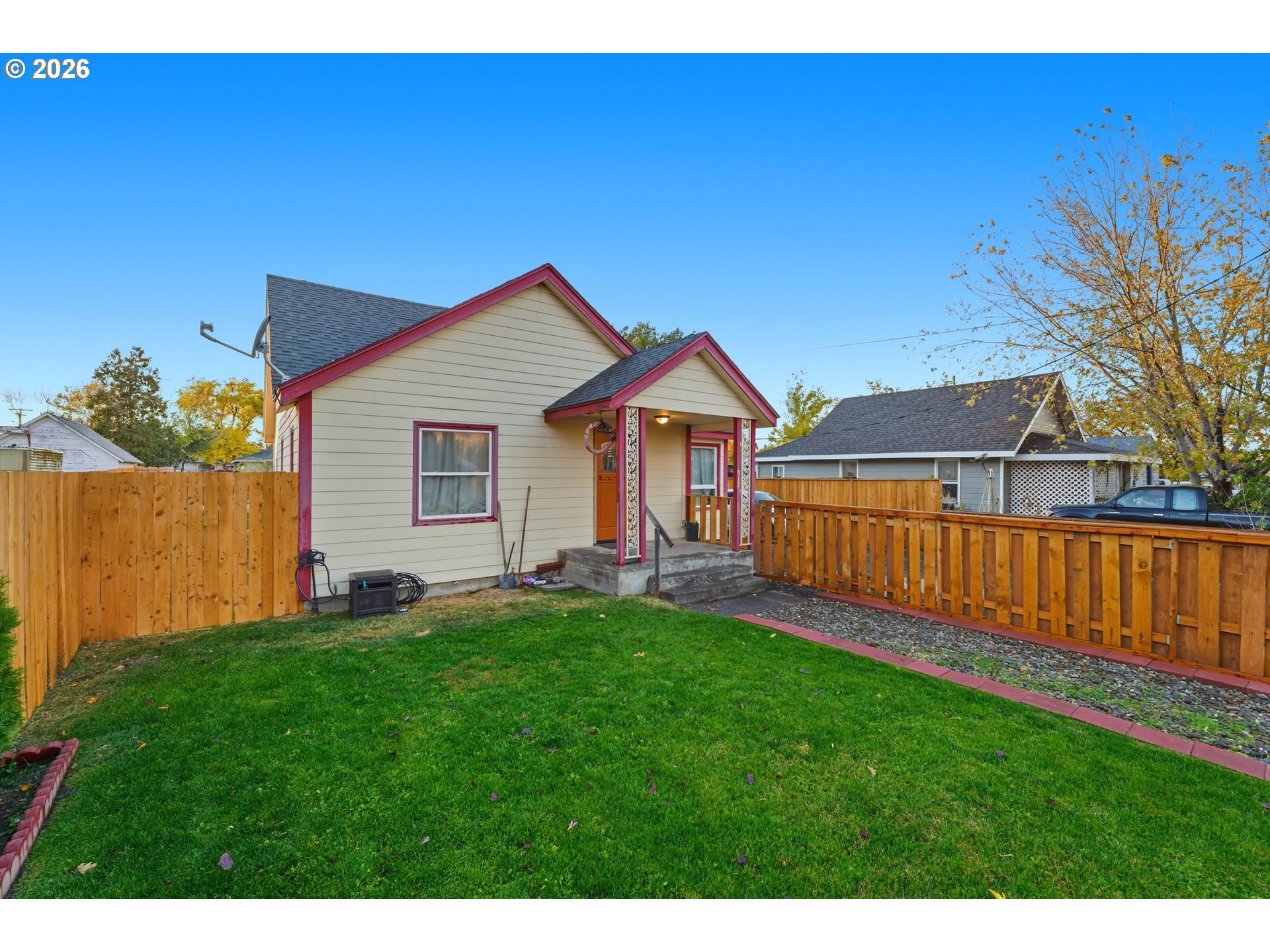 917 Robbins Street Milton Freewater, OR 97862 - Photo 15 of 18