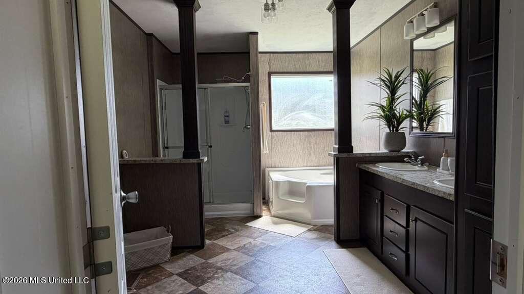 47 Newell Road Natchez, MS 39120 - Photo 4 of 20 cbcd9a73-a00f-4c27-ad39-3169a56c3e61