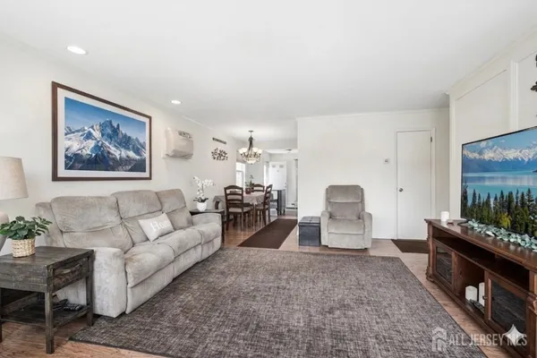 $500,000 | 441 Remsen Avenue, Avenel, NJ 07001