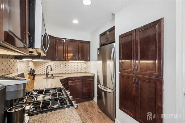 $500,000 | 441 Remsen Avenue, Avenel, NJ 07001