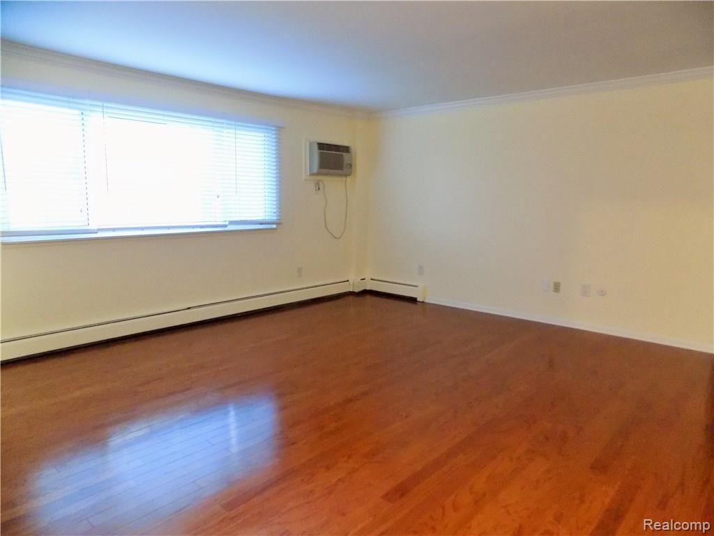 1139 Tienken Court, Unit 226 Rochester Hills, MI 48306 - Photo 11 of 18
