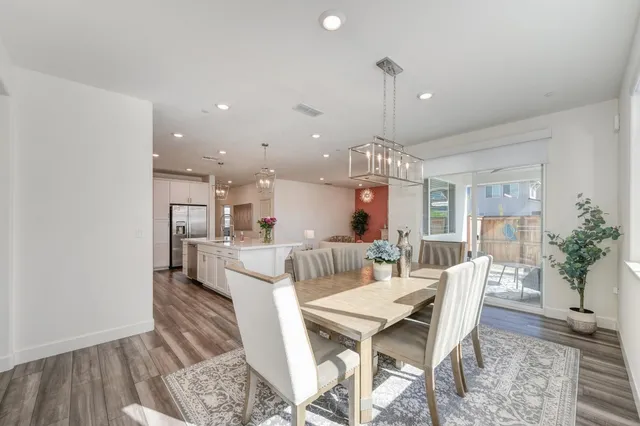 $799,900 | 3760 Watermist Way, Sacramento, CA 95835