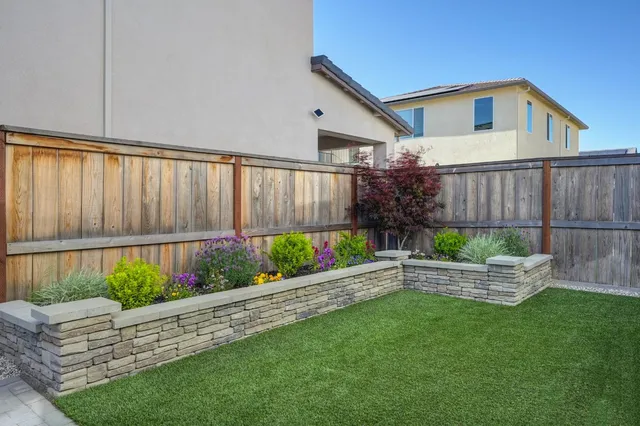 $799,900 | 3760 Watermist Way, Sacramento, CA 95835