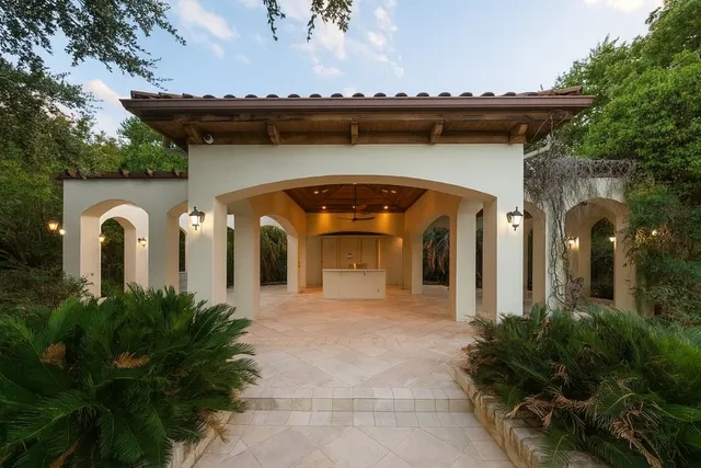 $5,460,000 | 217 Bella Riva Drive, Austin, TX 78734