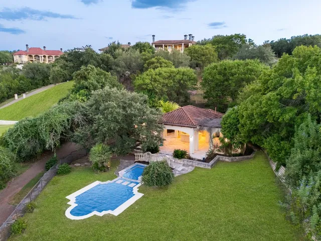 $5,460,000 | 217 Bella Riva Drive, Austin, TX 78734