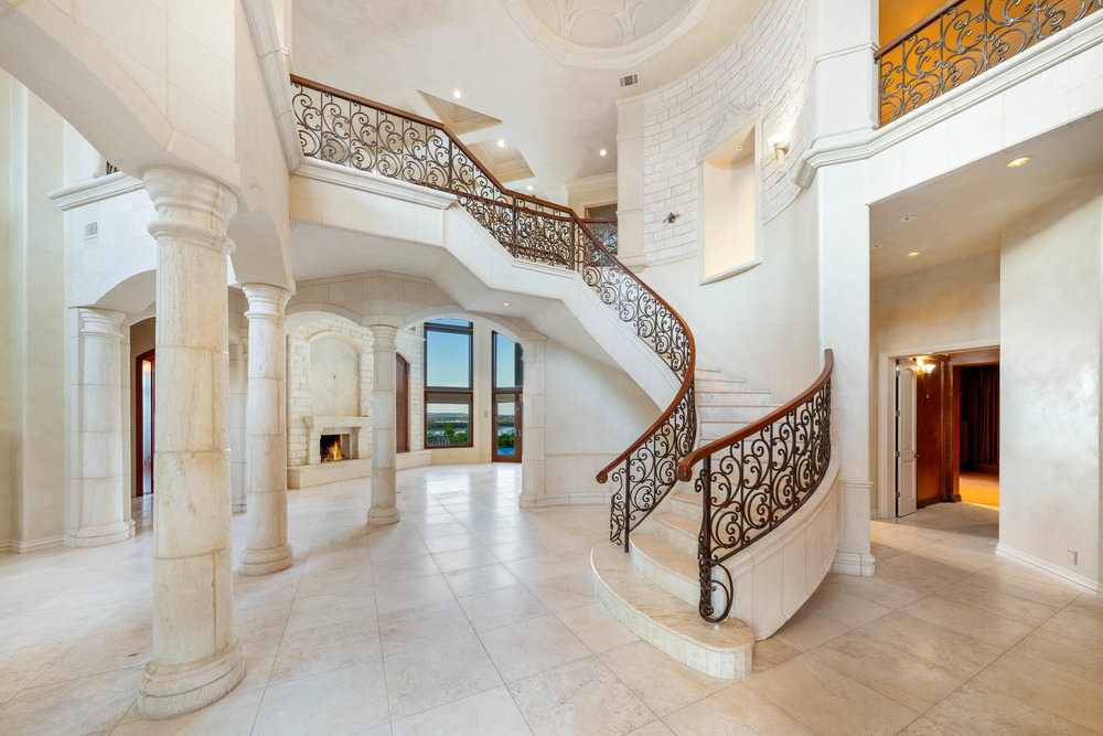 217 Bella Riva Drive Austin, TX 78734 - Photo 5 of 36 a view of entryway and hall
