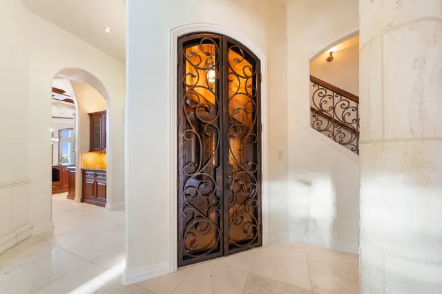 $5,460,000 | 217 Bella Riva Drive, Austin, TX 78734