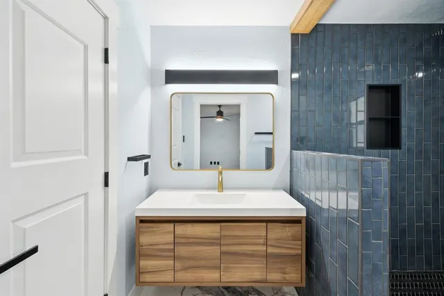 $308,000 | 4015 Hideaway Drive, Arlington, TX 76017