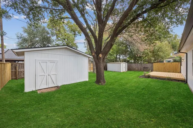 $308,000 | 4015 Hideaway Drive, Arlington, TX 76017