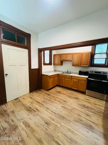 $225,000 | 391 Orange Street, Albany, NY 12206