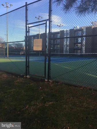 $2,400 | 75 South Reynolds Street, Unit 212, Alexandria, VA 22304