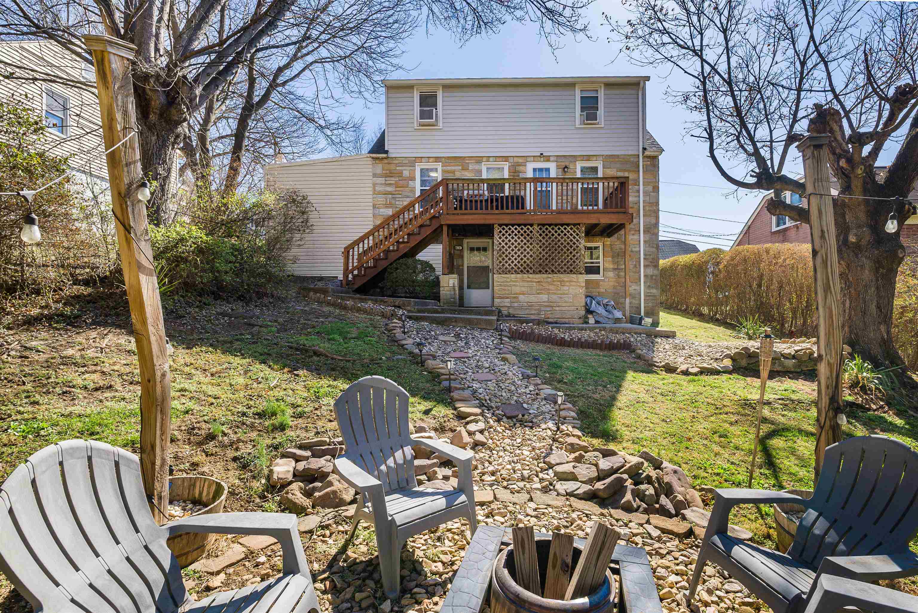 806 Randolph Street Staunton, VA 24401 - Photo 21 of 25 a front view of a house with garden