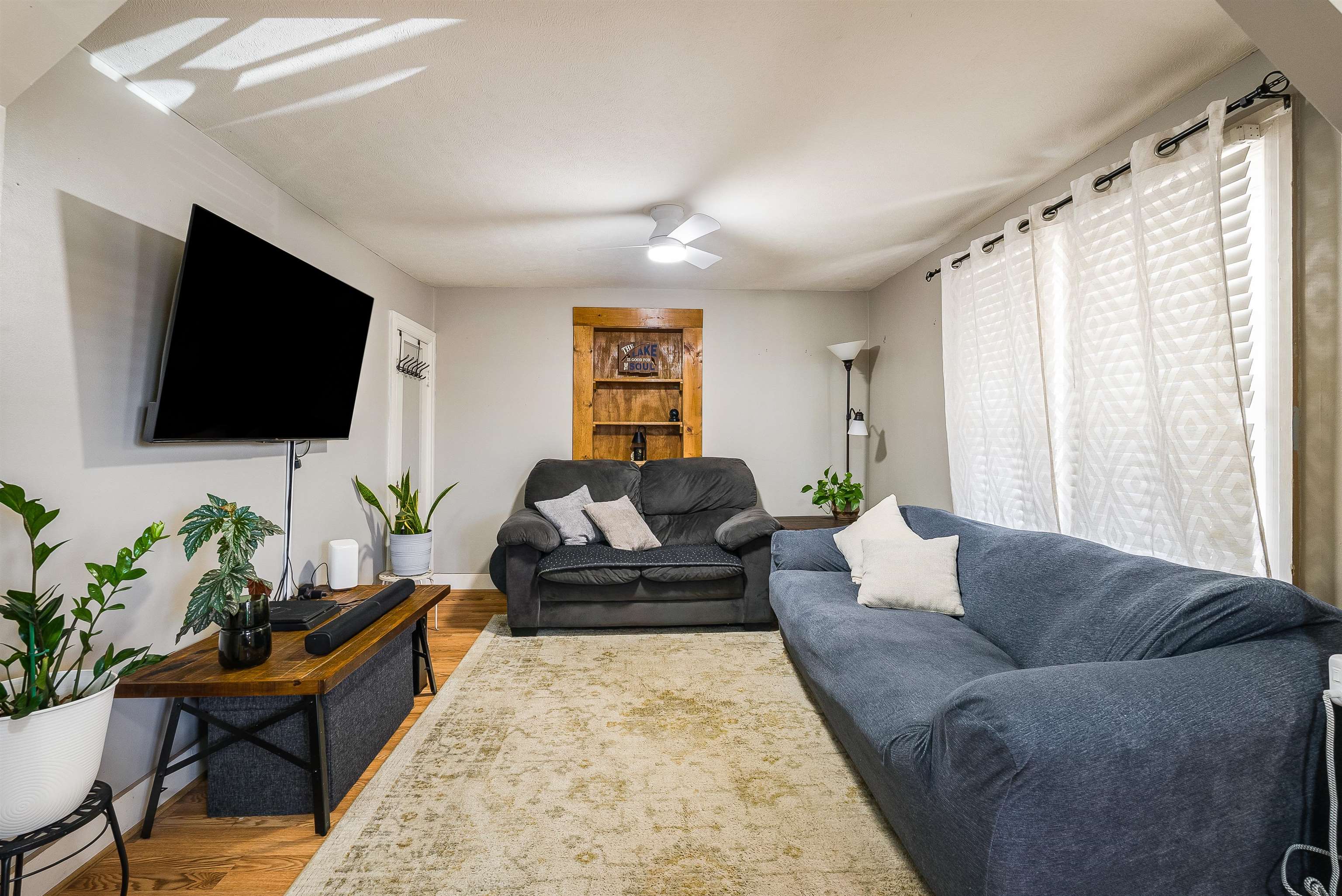 806 Randolph Street Staunton, VA 24401 - Photo 6 of 25 a living room with furniture and a flat screen tv