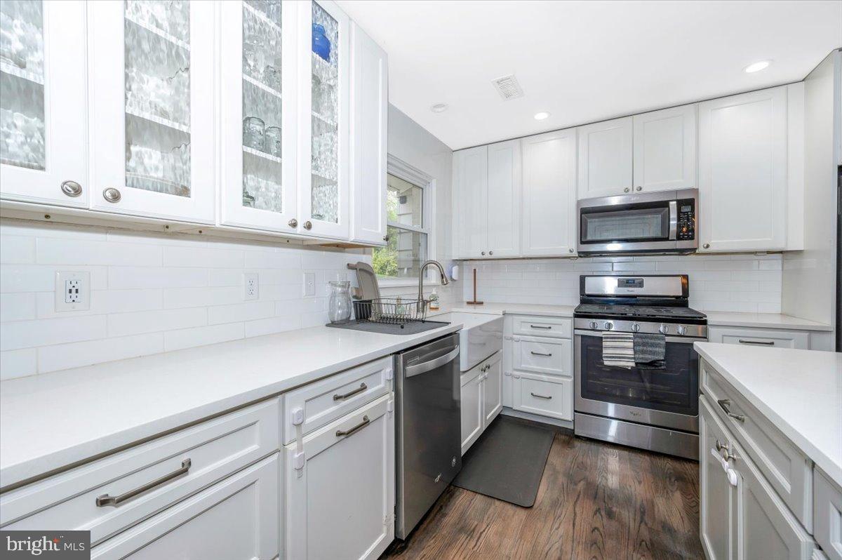 2710 Monument Road Myersville, MD 21773 - Photo 21 of 79 Modern kitchen with sleek finishes.