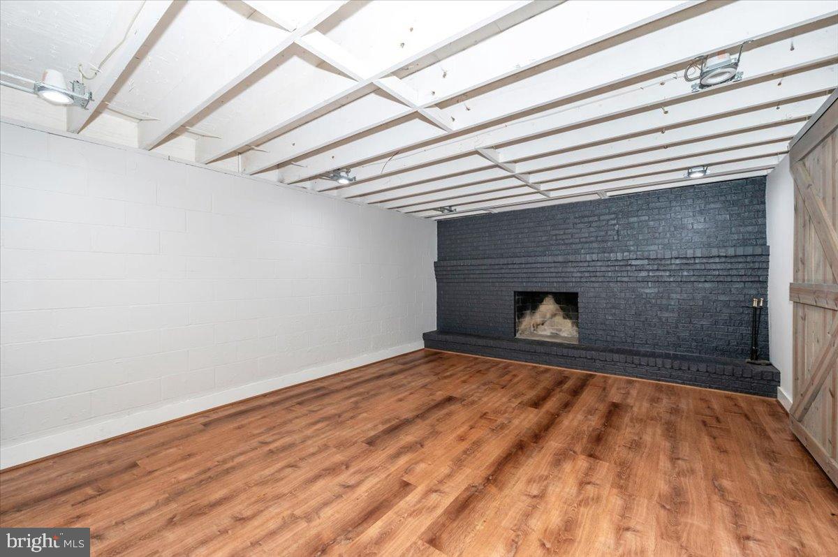 2710 Monument Road Myersville, MD 21773 - Photo 41 of 79 Spacious room with modern rustic charm.