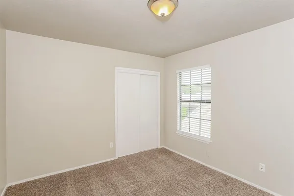 $2,090 | 2416 Sutton Drive, Arlington, TX 76018