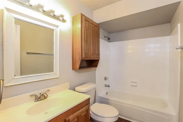 $1,970 | 2416 Sutton Drive, Arlington, TX 76018