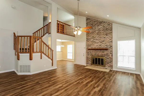 $2,090 | 2416 Sutton Drive, Arlington, TX 76018