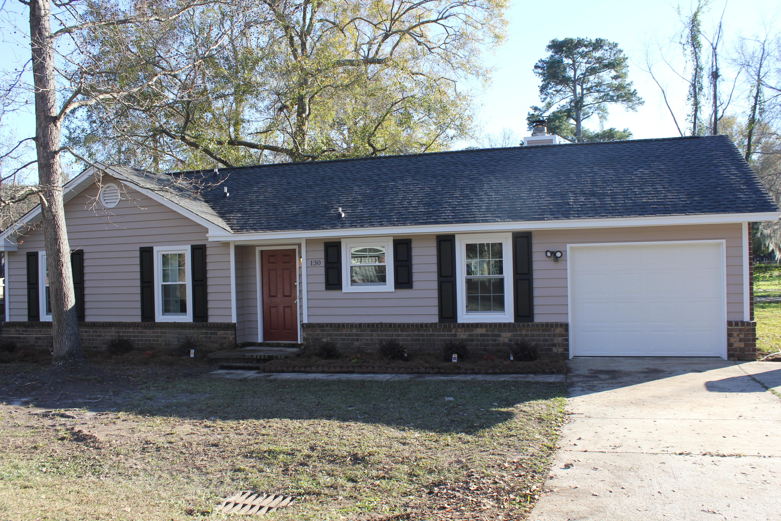 130 Belknap Road Goose Creek, SC 29445 - Photo 1 of 12 IMG_5206
