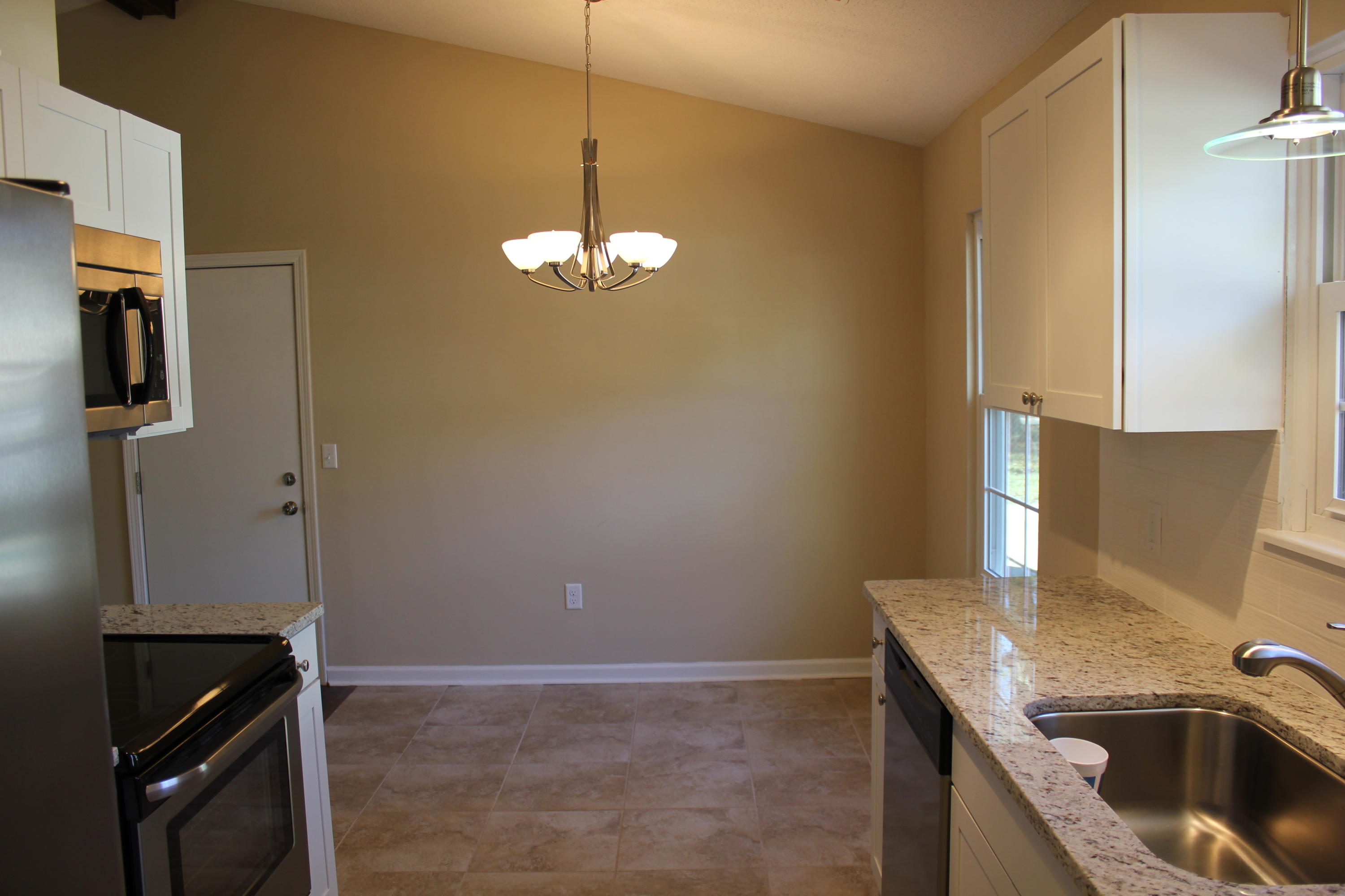 130 Belknap Road Goose Creek, SC 29445 - Photo 2 of 12 IMG_5204
