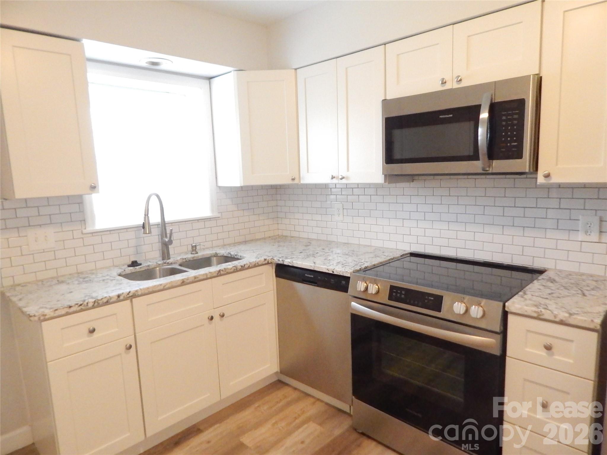 5805 Hunting Ridge Lane, Unit D Charlotte, NC 28212 - Photo 11 of 25