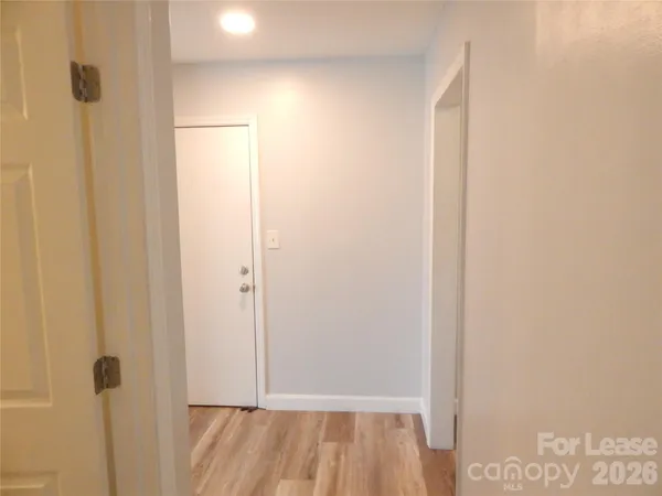 $1,200 | 5805 Hunting Ridge Lane, Unit D, Charlotte, NC 28212