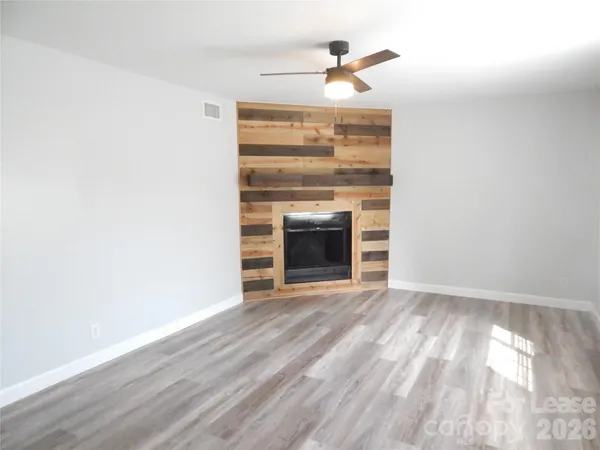 $1,200 | 5805 Hunting Ridge Lane, Unit D, Charlotte, NC 28212