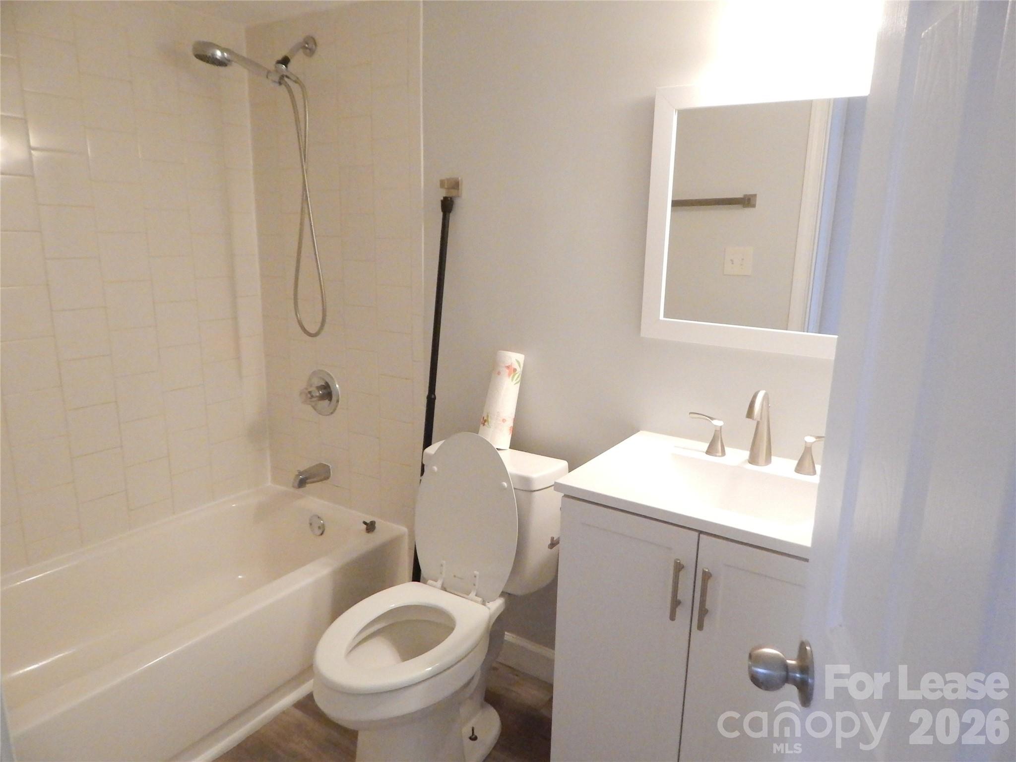 5805 Hunting Ridge Lane, Unit D Charlotte, NC 28212 - Photo 6 of 25