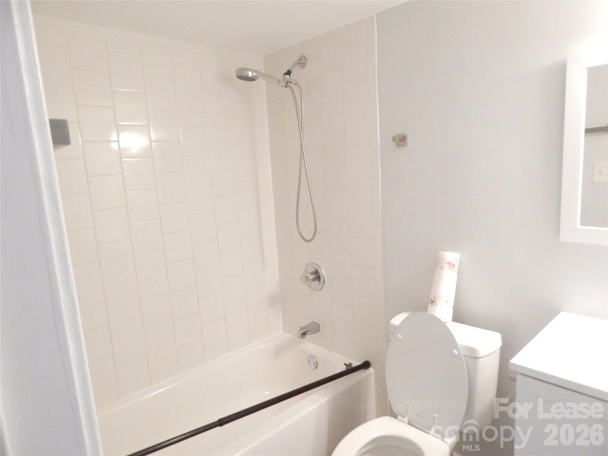 5805 Hunting Ridge Lane, Unit D Charlotte, NC 28212 - Photo 7 of 25