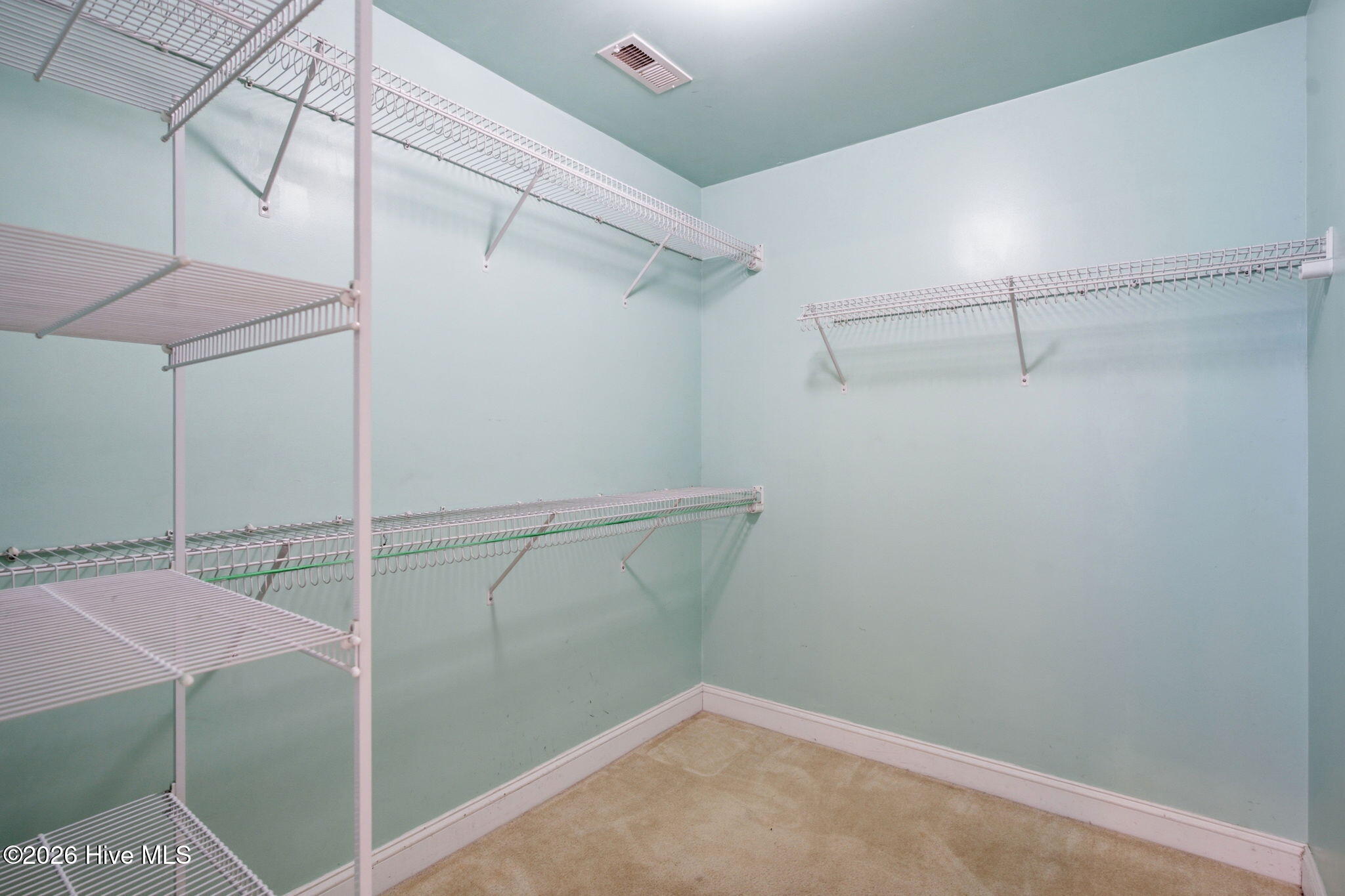 324 Ash Road Southport, NC 28461 - Photo 21 of 34 Primary Closet