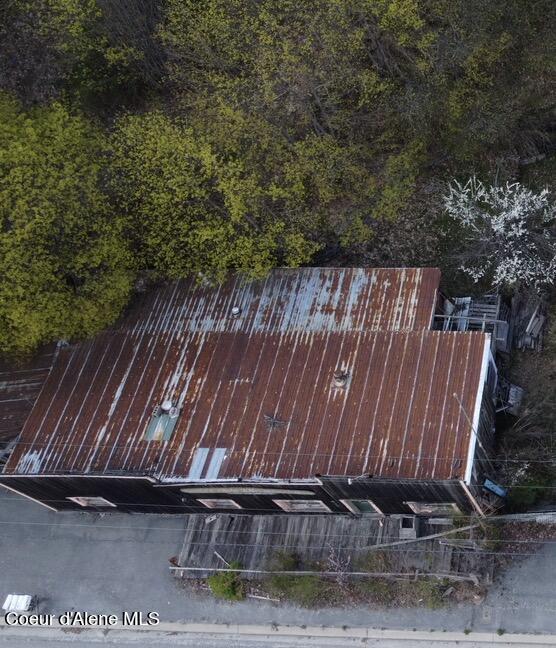 652 Main Street Wardner, ID 83837 - Photo 4 of 5 Roof Aerial