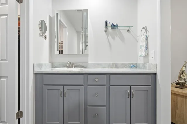 $359,000 | 800 Bay Drive, Unit 17, Niceville, FL 32578