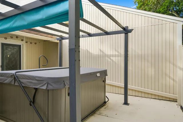 $359,000 | 800 Bay Drive, Unit 17, Niceville, FL 32578