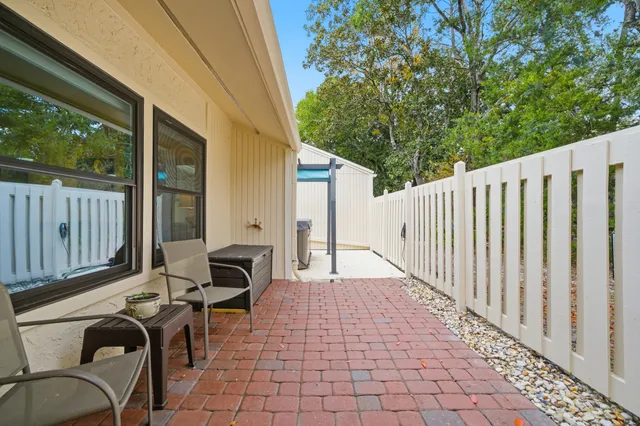 $359,000 | 800 Bay Drive, Unit 17, Niceville, FL 32578