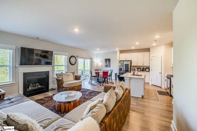 $500,000 | 313 Allenby Lane, Simpsonville, SC 29680