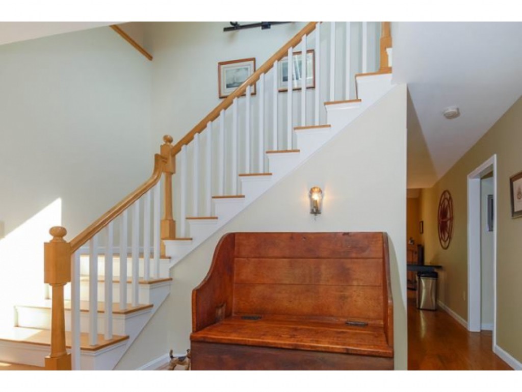 445 Ocean Road, Unit 1 Portsmouth, NH 03801 - Photo 13 of 25 Gallery Image 13