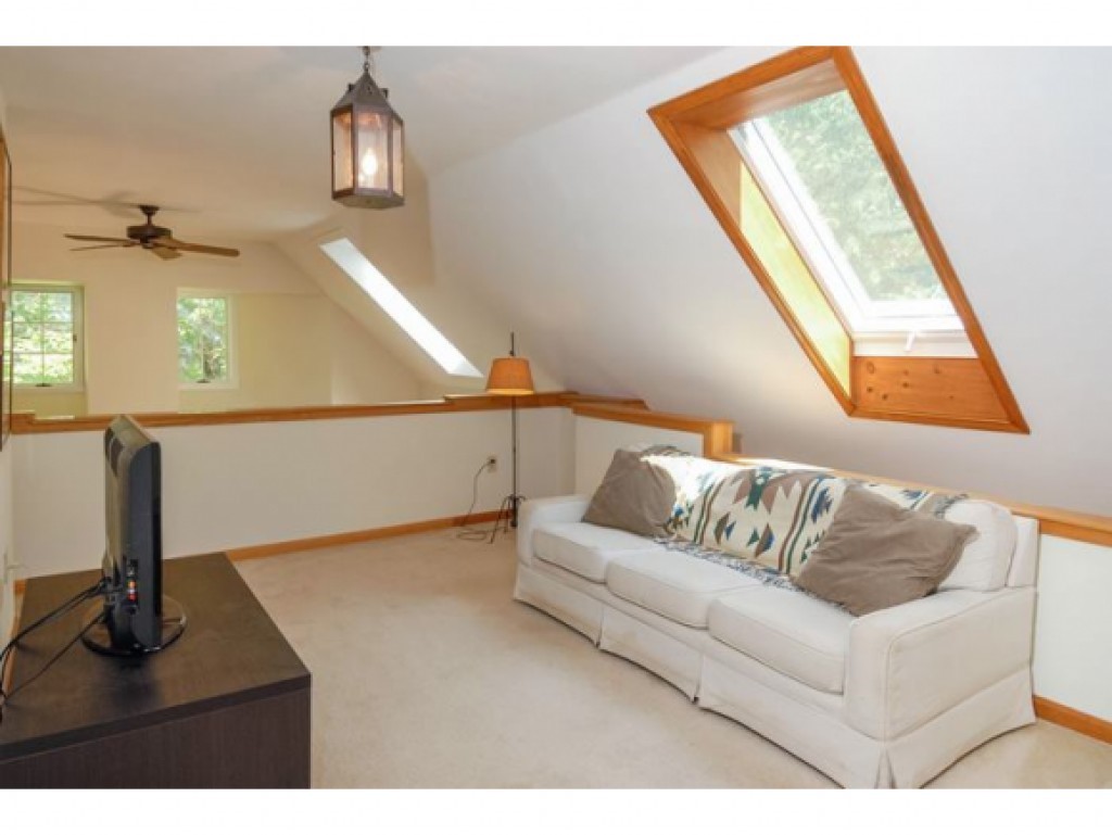 445 Ocean Road, Unit 1 Portsmouth, NH 03801 - Photo 15 of 25 Gallery Image 15