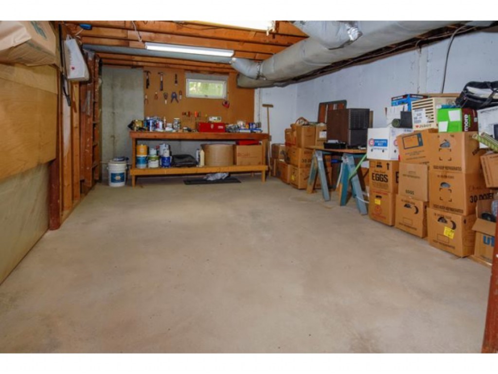 445 Ocean Road, Unit 1 Portsmouth, NH 03801 - Photo 21 of 25 Gallery Image 21