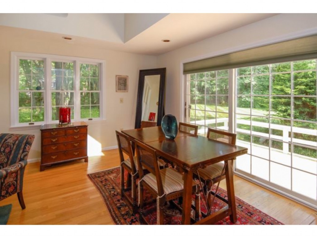 445 Ocean Road, Unit 1 Portsmouth, NH 03801 - Photo 7 of 25 Gallery Image 7