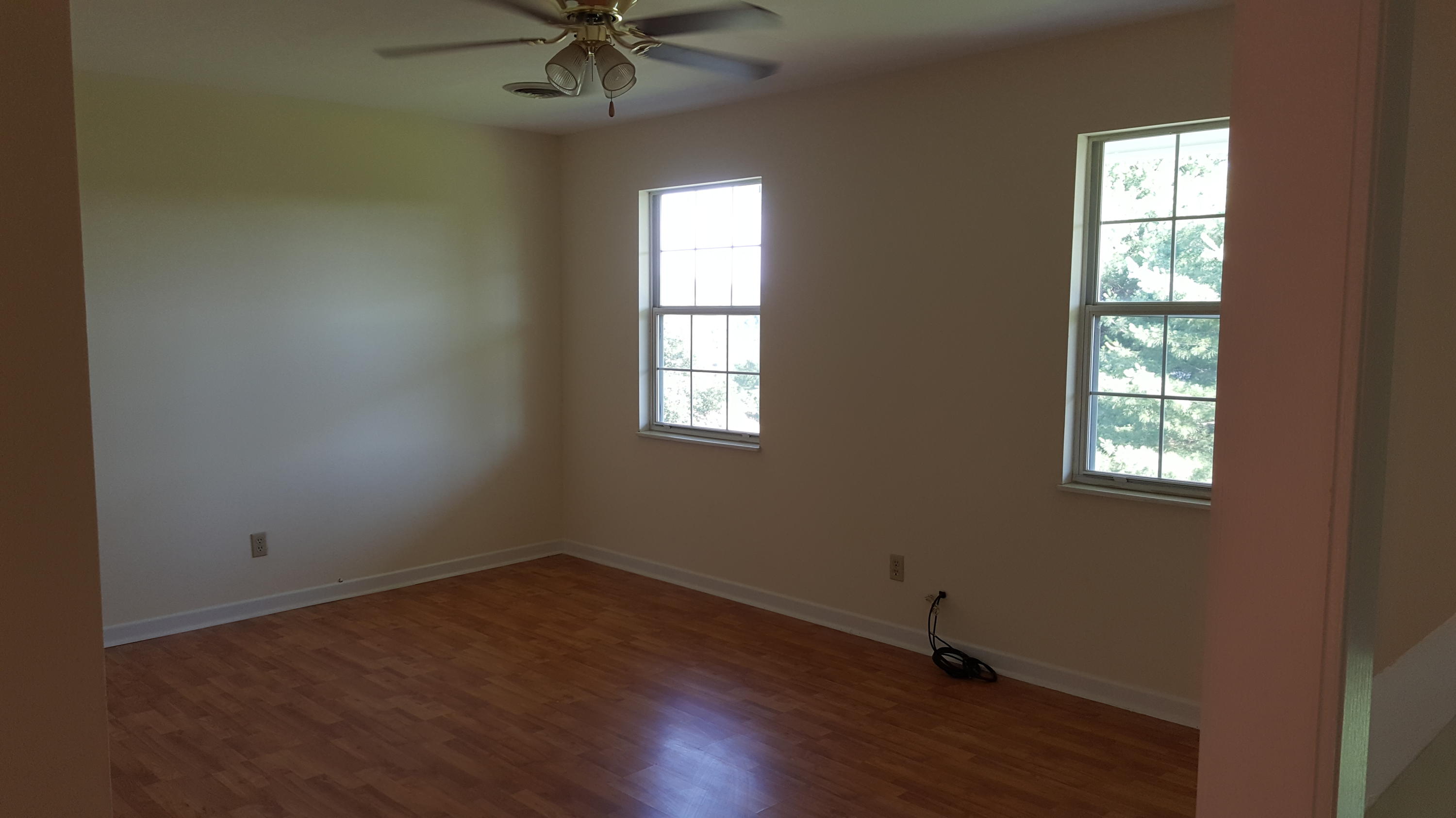 1040 Talbott-Kansas Road Talbott, TN 37877 - Photo 32 of 38 Upstairs - Living Room