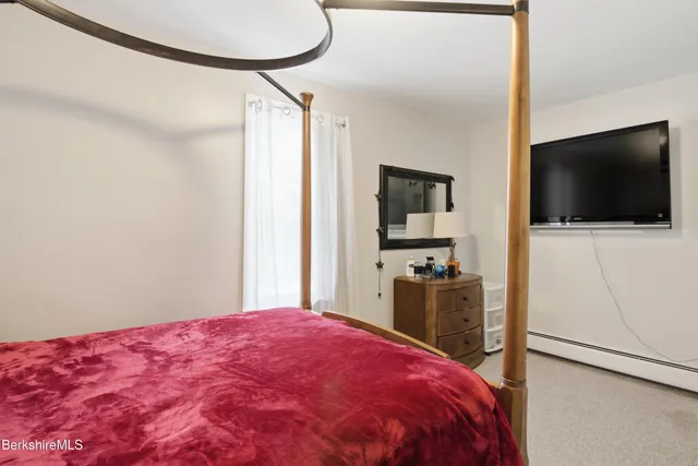 $349,900 | 6 Vine Street, Pittsfield, MA 01201